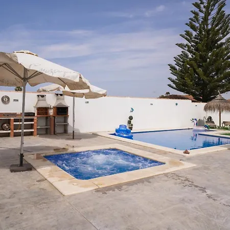Leonor Chalet Chiclana de la Frontera